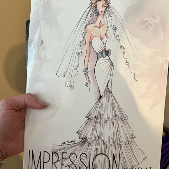 Wedding Dress - Picture 3 of 4